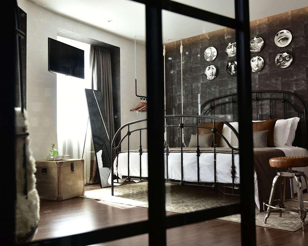 Maxime Hotel Lisbon Room photo